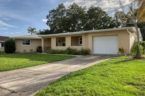 3330 Pembrook Drive Sarasota FL 34239