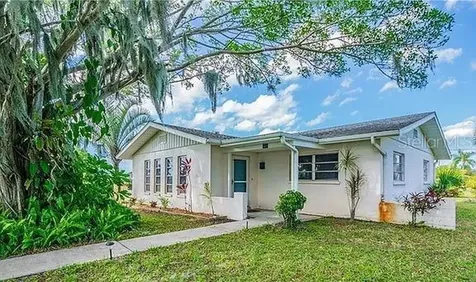 740 46th Street W Palmetto FL 34221