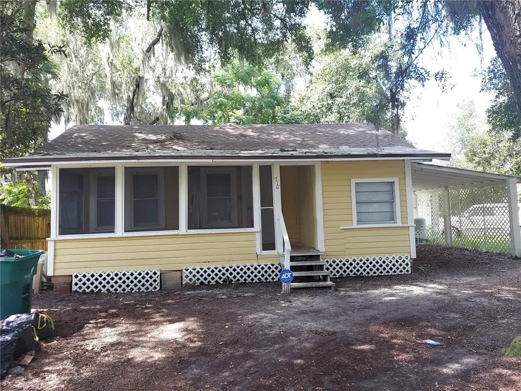716 W Mansfield Street Deland FL 32720
