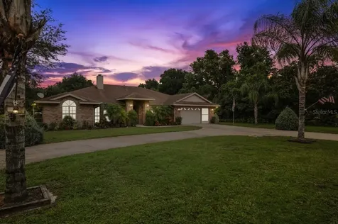 615 Saxon Boulevard Deltona FL 32725