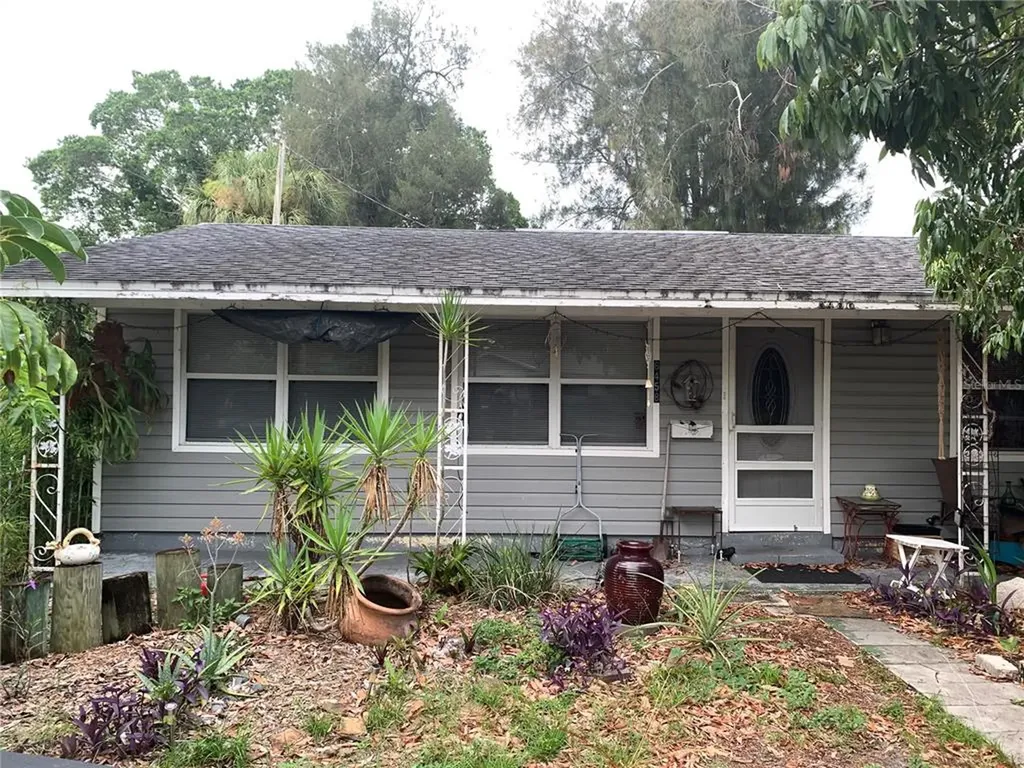 6458 3rd Avenue S St Petersburg FL 33707