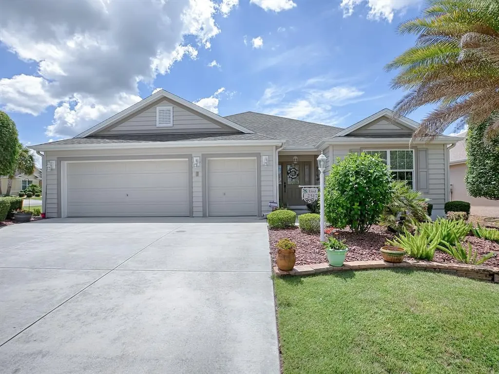 2517 Edgemoor Terrace The Villages FL 32162