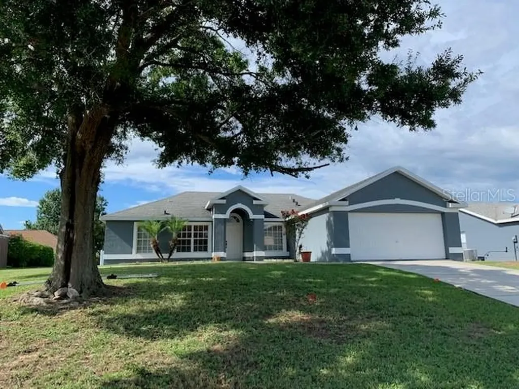 5626 Loma Vista Court Davenport FL 33896
