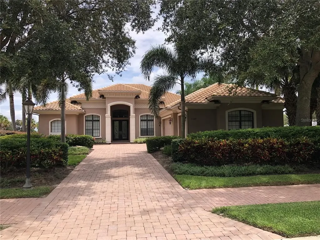 3709 Caledonia Lane Sarasota FL 34240