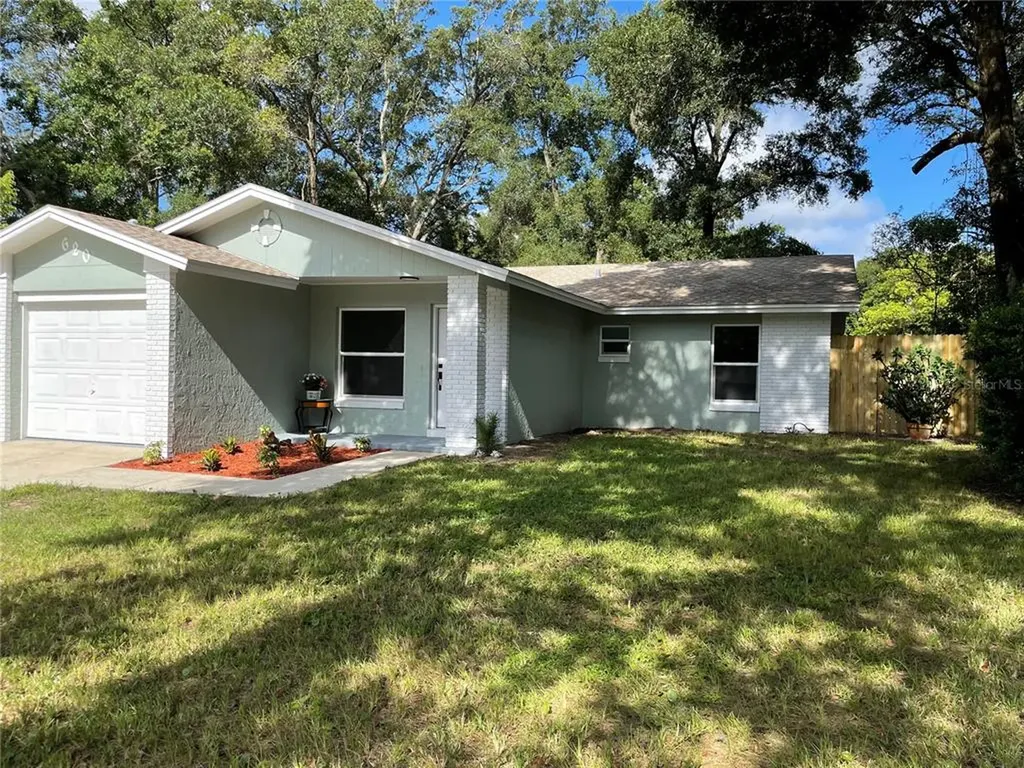 620 W Tall Pine Terrace Deland FL 32724