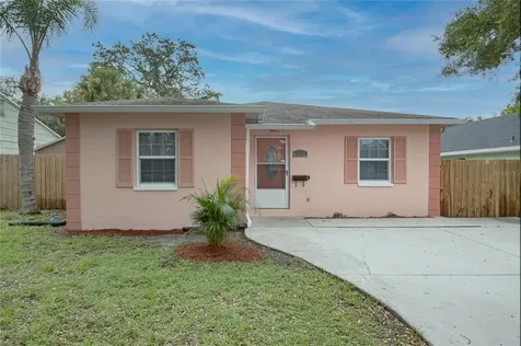 2044 44th Street S St Petersburg FL 33711