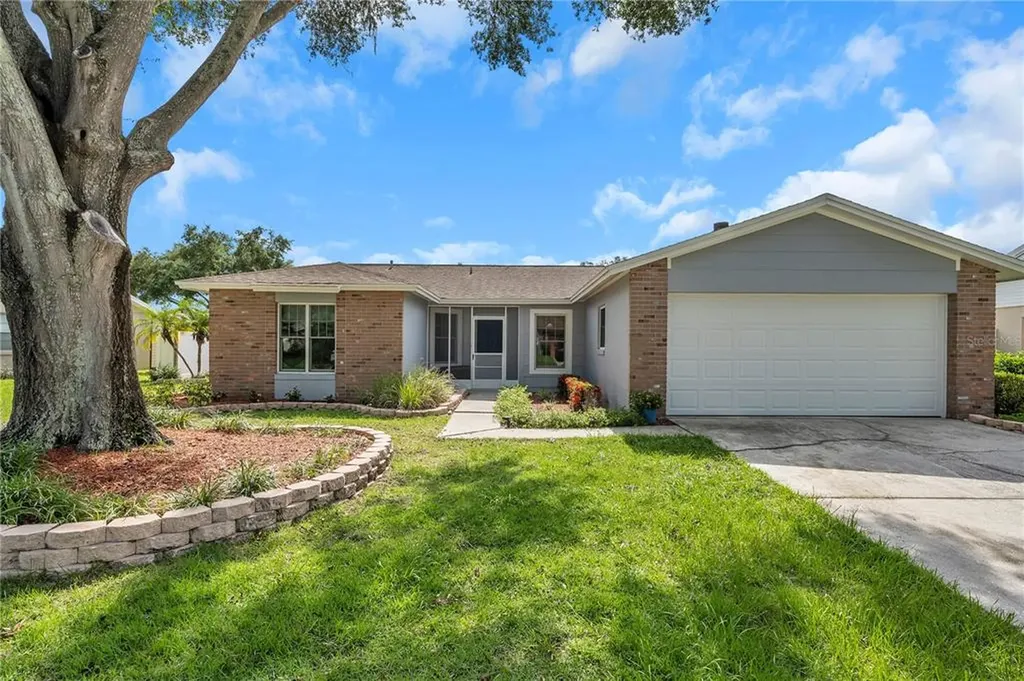 1517 Long Pond Drive Valrico FL 33594