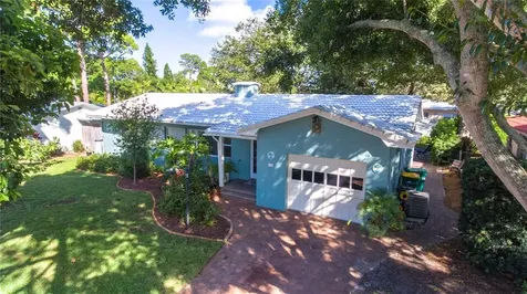 1339 Dixie Lane S St Petersburg FL 33707