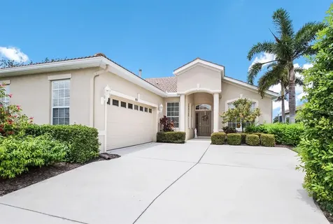 8151 Victoria Falls Circle Sarasota FL 34243