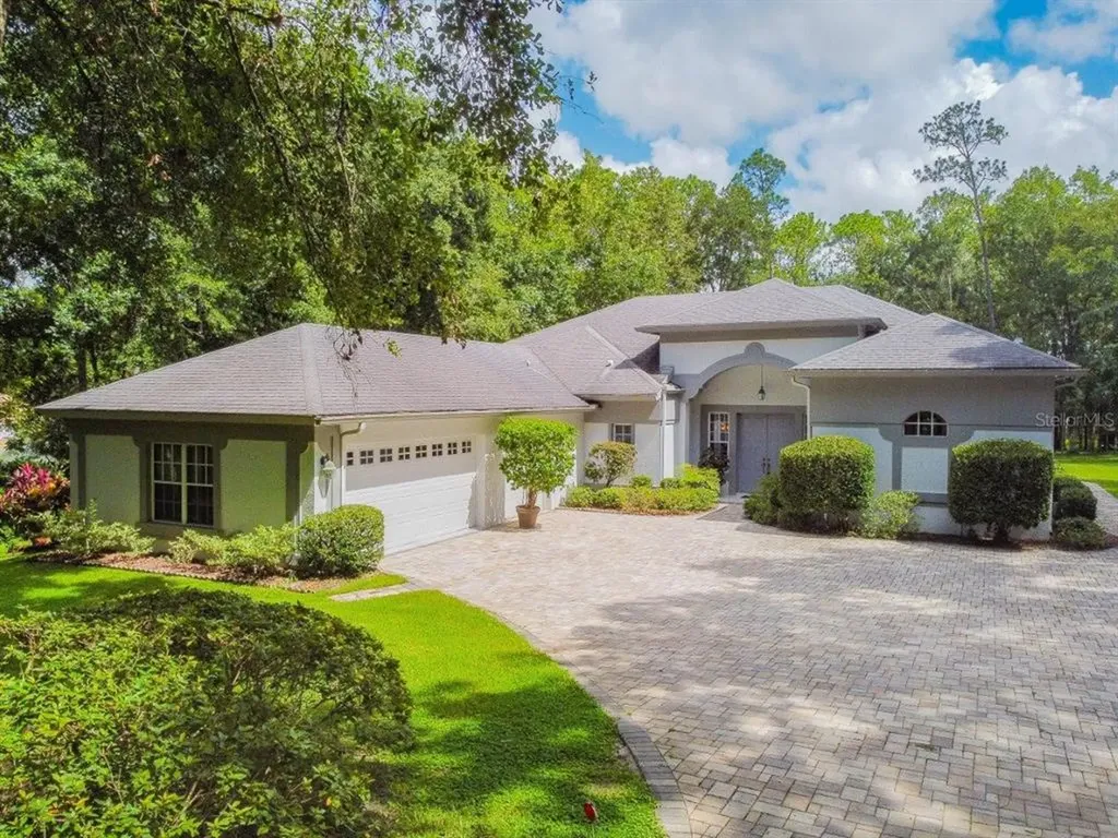 27037 Country Oak Drive Brooksville FL 34602