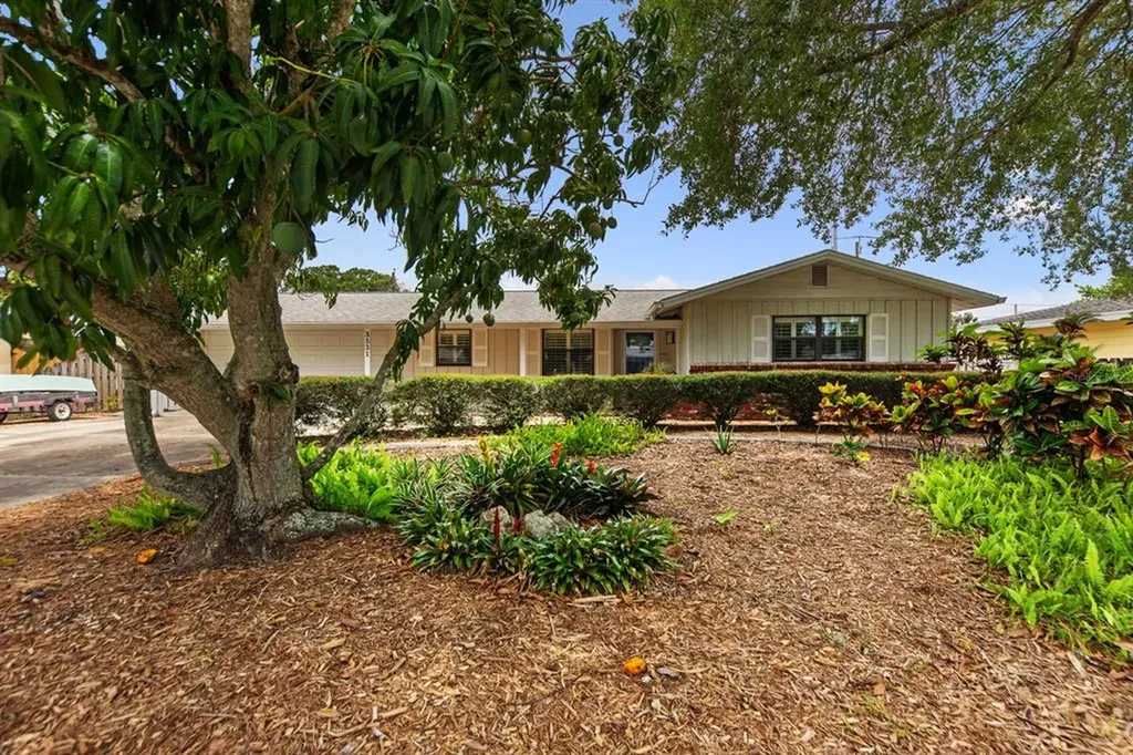 3531 Fairview Drive Sarasota FL 34239