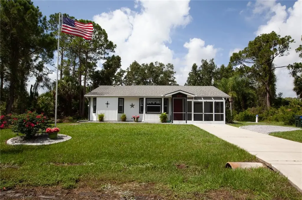 2721 Colonade Lane North Port FL 34286