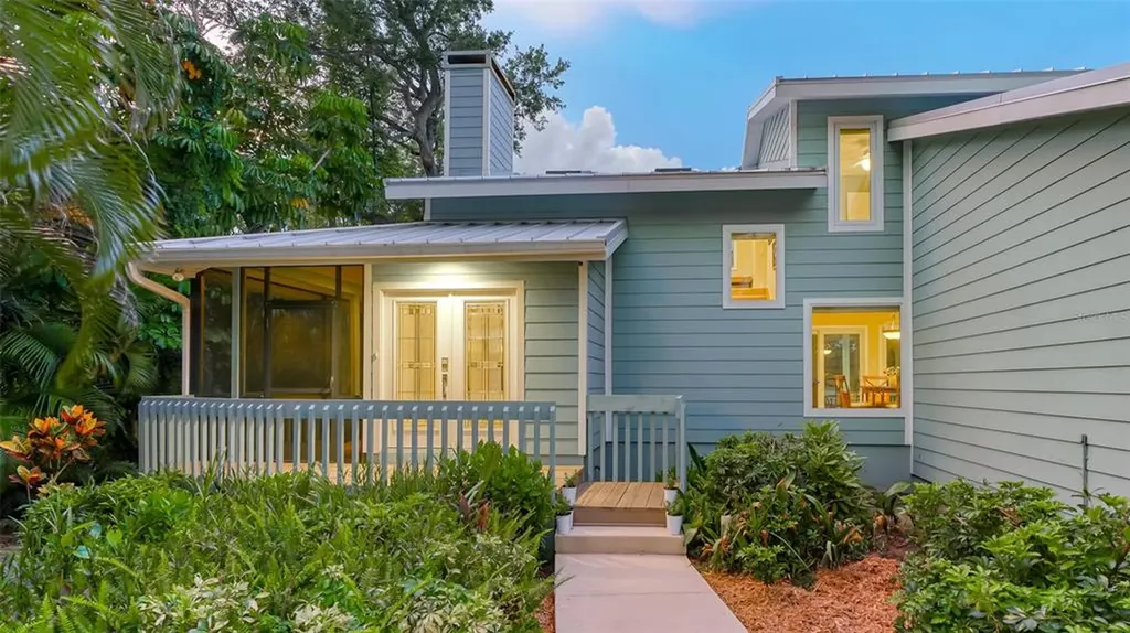 1208 S View Drive Sarasota FL 34242