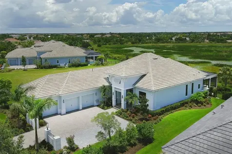 16271 Daysailor Trail Lakewood Ranch FL 34202