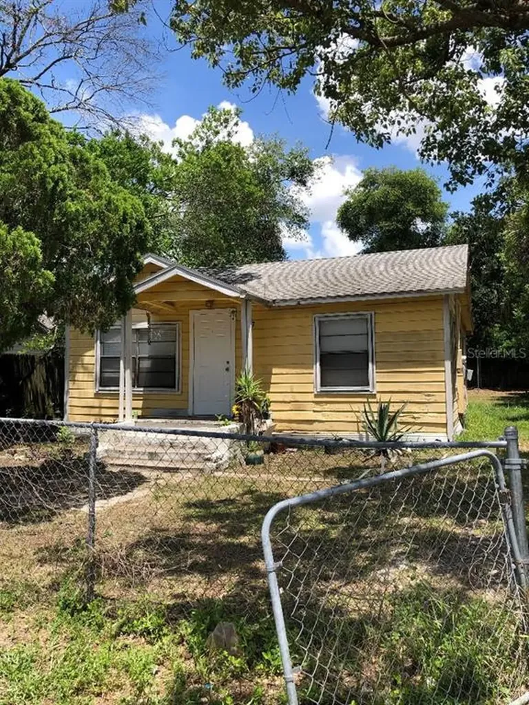 8517 N 11th Street Tampa FL 33604