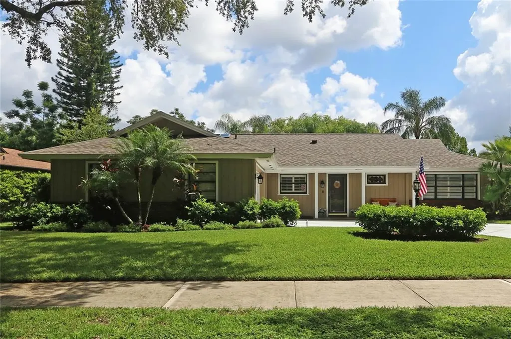 5153 Jennifer Place Orlando FL 32807