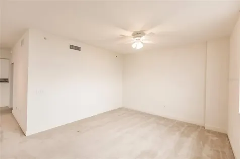 800 Tamiami Trail Sarasota FL 34236