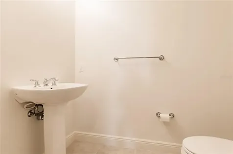 800 Tamiami Trail Sarasota FL 34236