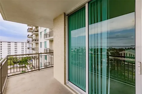800 Tamiami Trail Sarasota FL 34236