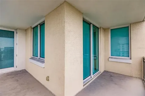800 Tamiami Trail Sarasota FL 34236