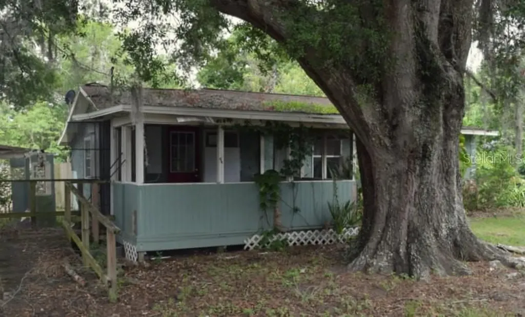 1134 N Davis Avenue Lakeland FL 33805