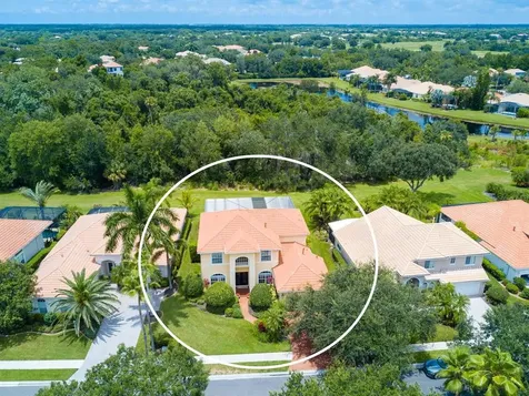 6839 Bay Hill Drive Lakewood Ranch FL 34202