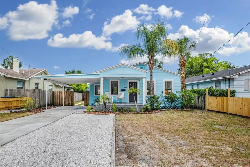 304 W Giddens Avenue Tampa FL 33603