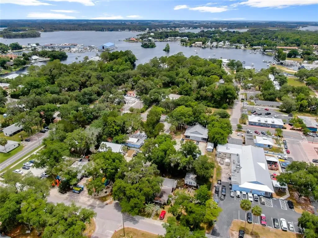 406 NE 1st Avenue Crystal River FL 34429