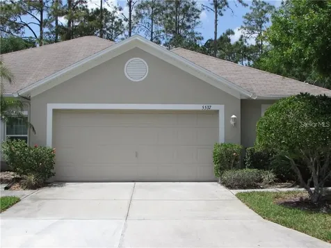 5537 Autumn Shire Drive Zephyrhills FL 33541