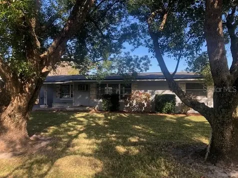 510 First Street Tavares FL 32778
