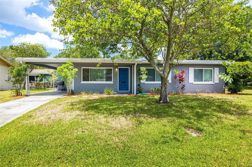 1551 W River Lane Tampa FL 33603