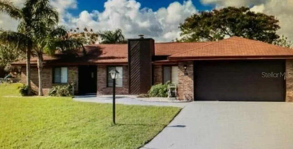 751 Vega Court NE Palm Bay FL 32907