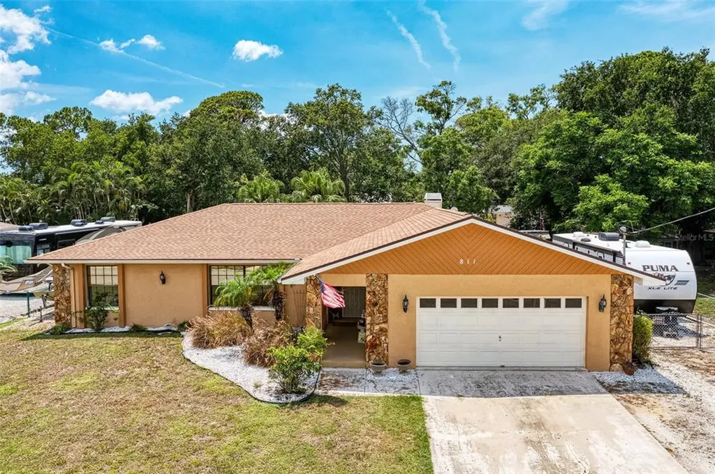 811 Ixora Avenue Ellenton FL 34222