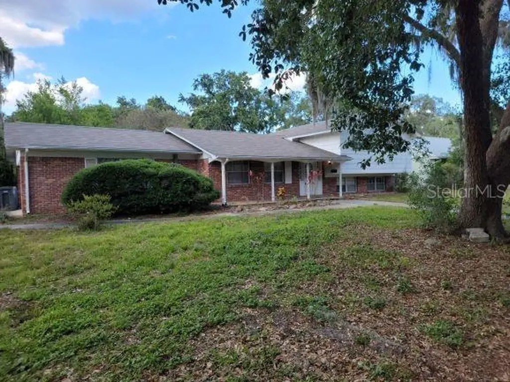 602 Carolyn Drive Brandon FL 33510