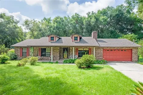 25840 Oakridge Avenue Sorrento FL 32776