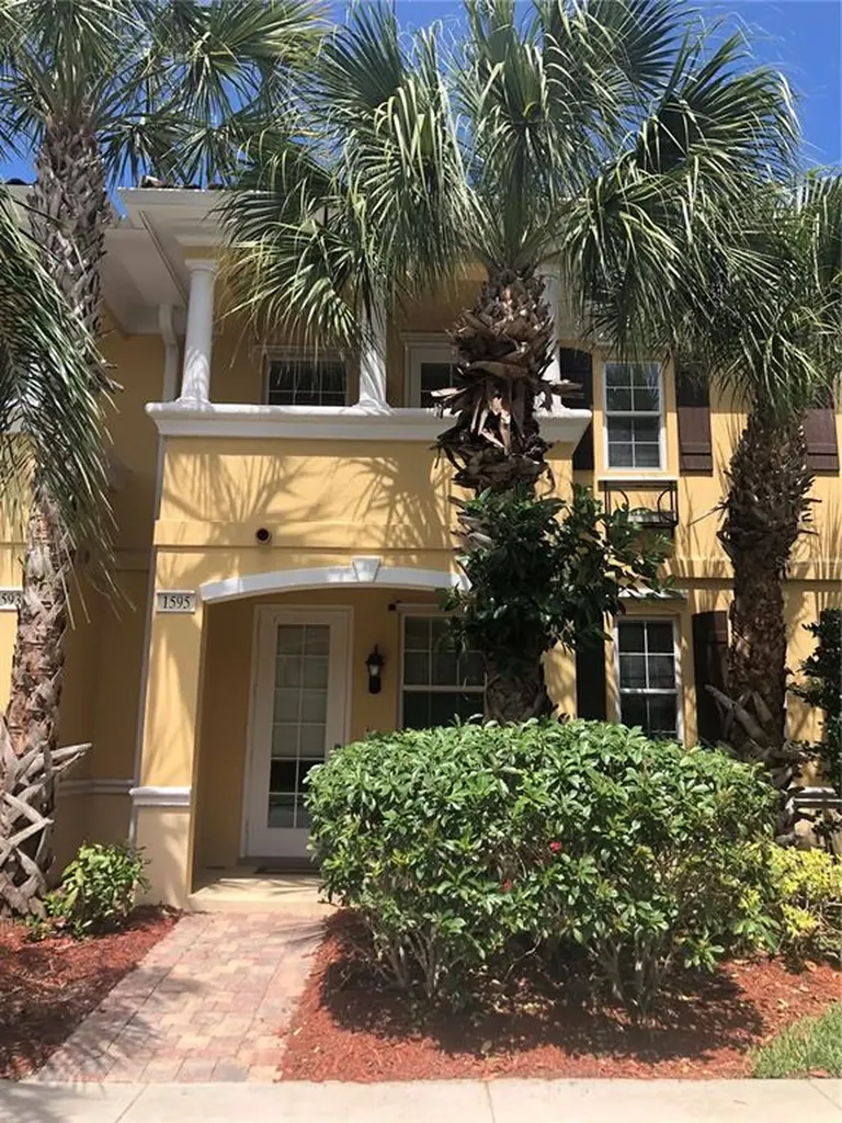 1595 Napoli Drive W Sarasota FL 34232