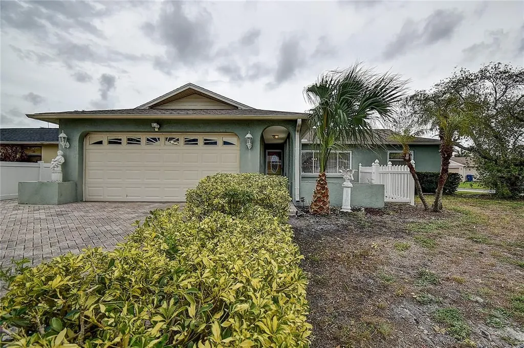 7535 Oakshire Drive Port Richey FL 34668