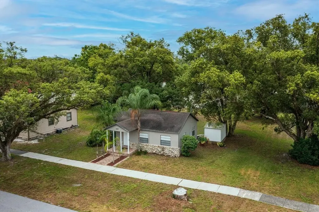 165 W Crystal Lake Avenue Lake Mary FL 32746