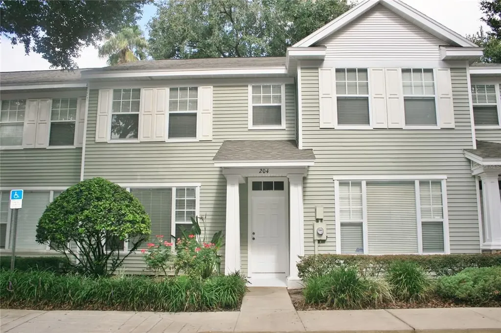 204 Golden Pond Court Valrico FL 33594