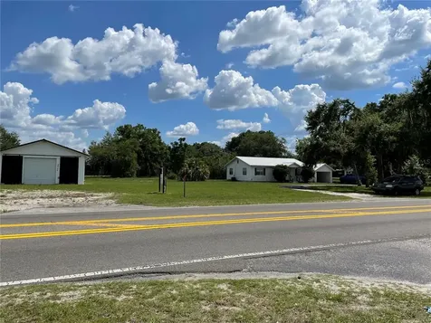 38736 County Road 54 Zephyrhills FL 33542