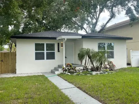 2584 14th Avenue S St Petersburg FL 33712