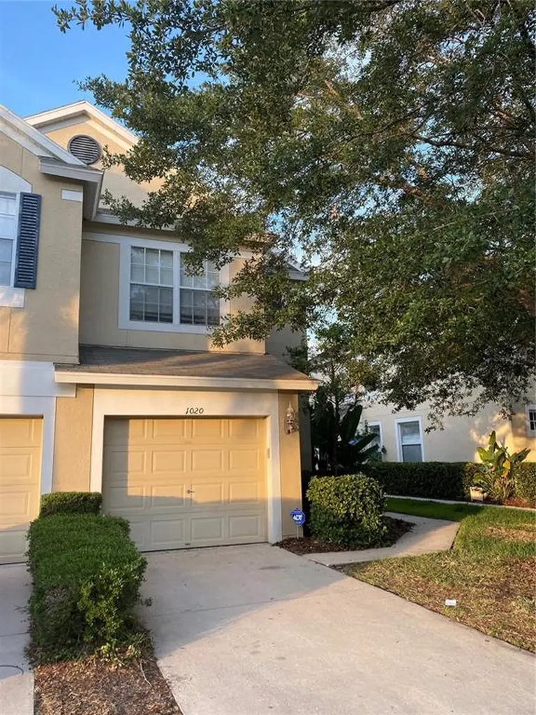 1020 Vista Cay Court Brandon FL 33511