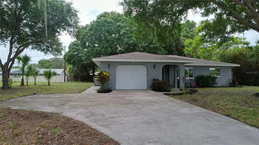 803 Old Albee Farm Road Nokomis FL 34275