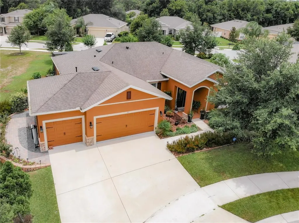 703 Fringe Tree Court Deland FL 32724