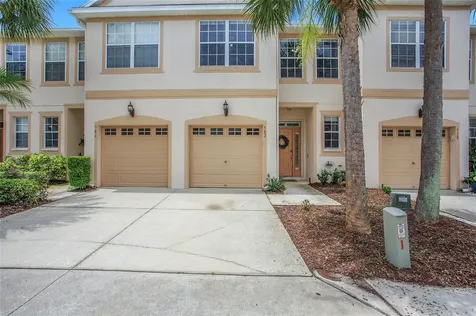 582 Vallance Way NE St Petersburg FL 33716