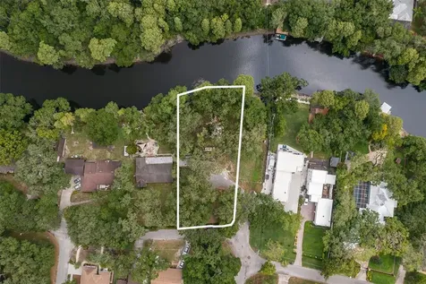 12103 Riverhills Drive Tampa FL 33617