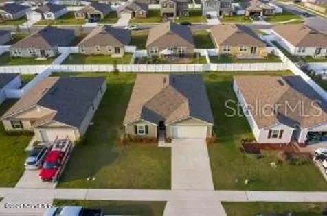 2045 Pebble Point Drive Green Cove Springs FL 32043
