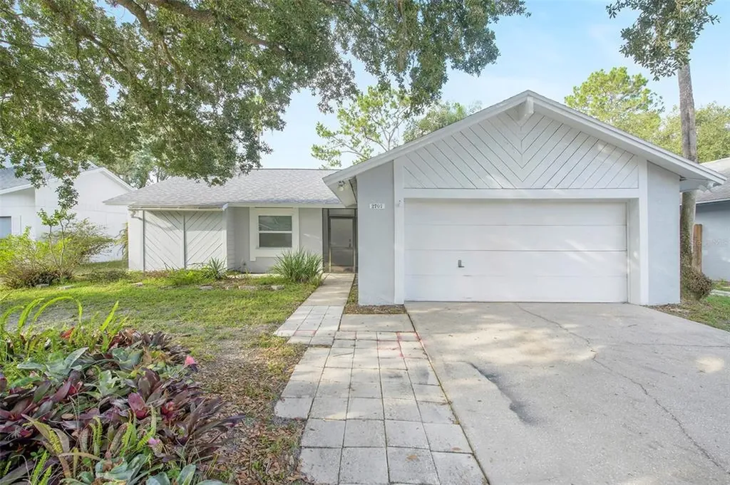2707 Lakeville Drive Tampa FL 33618