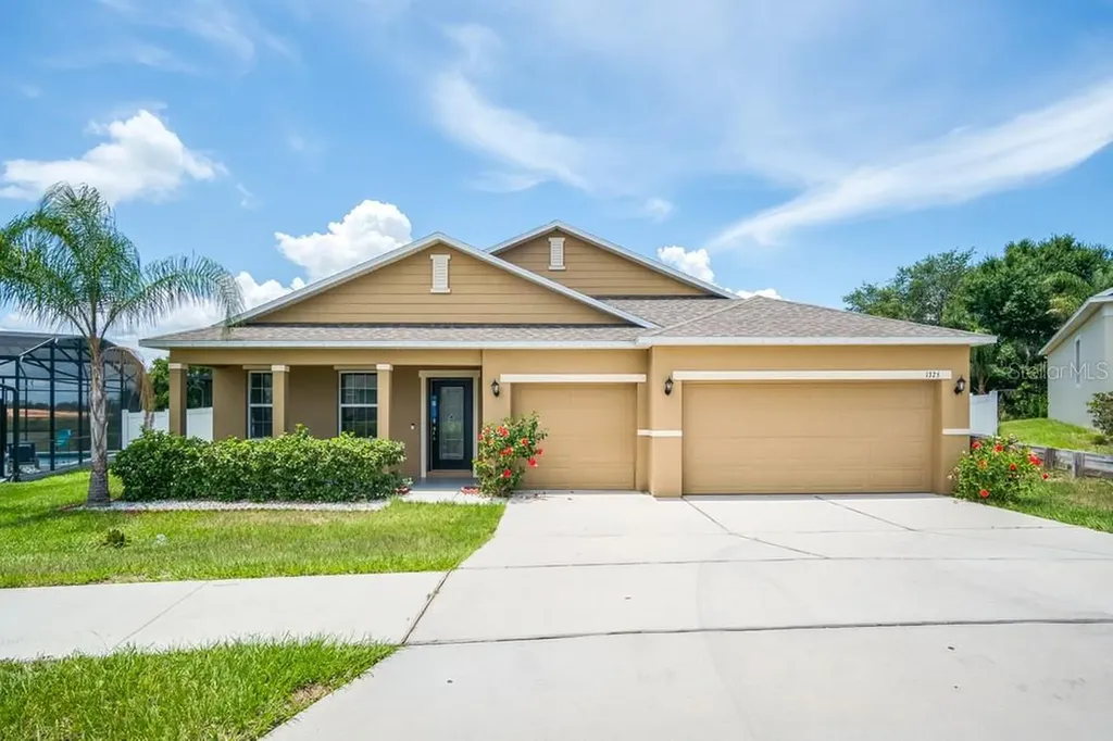 1375 Water Willow Drive Groveland FL 34736