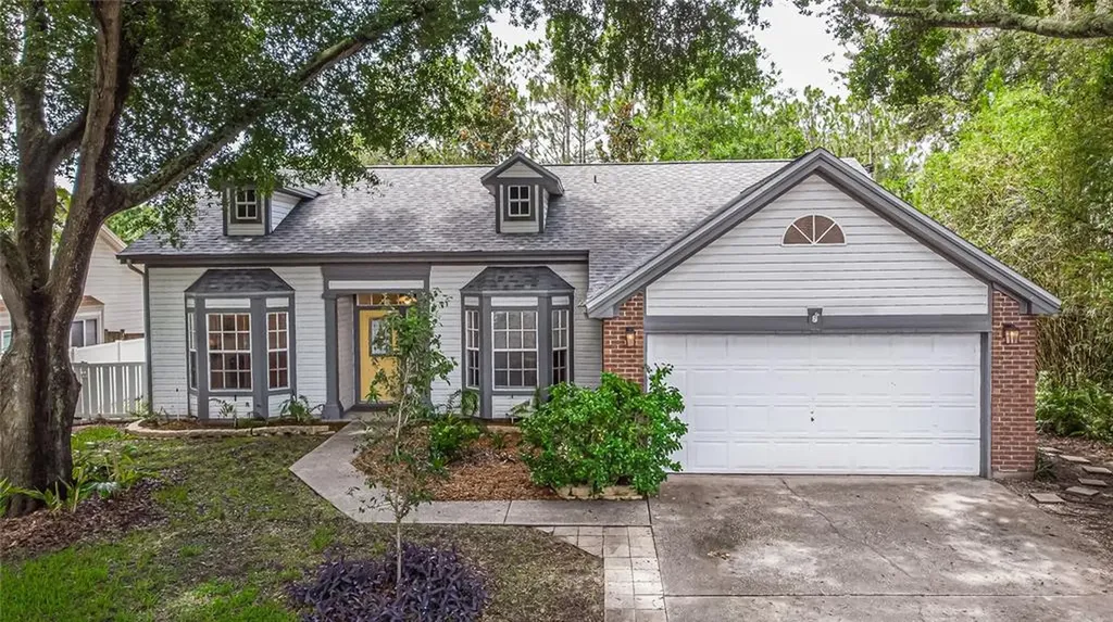 818 Greenbelt Circle Brandon FL 33510